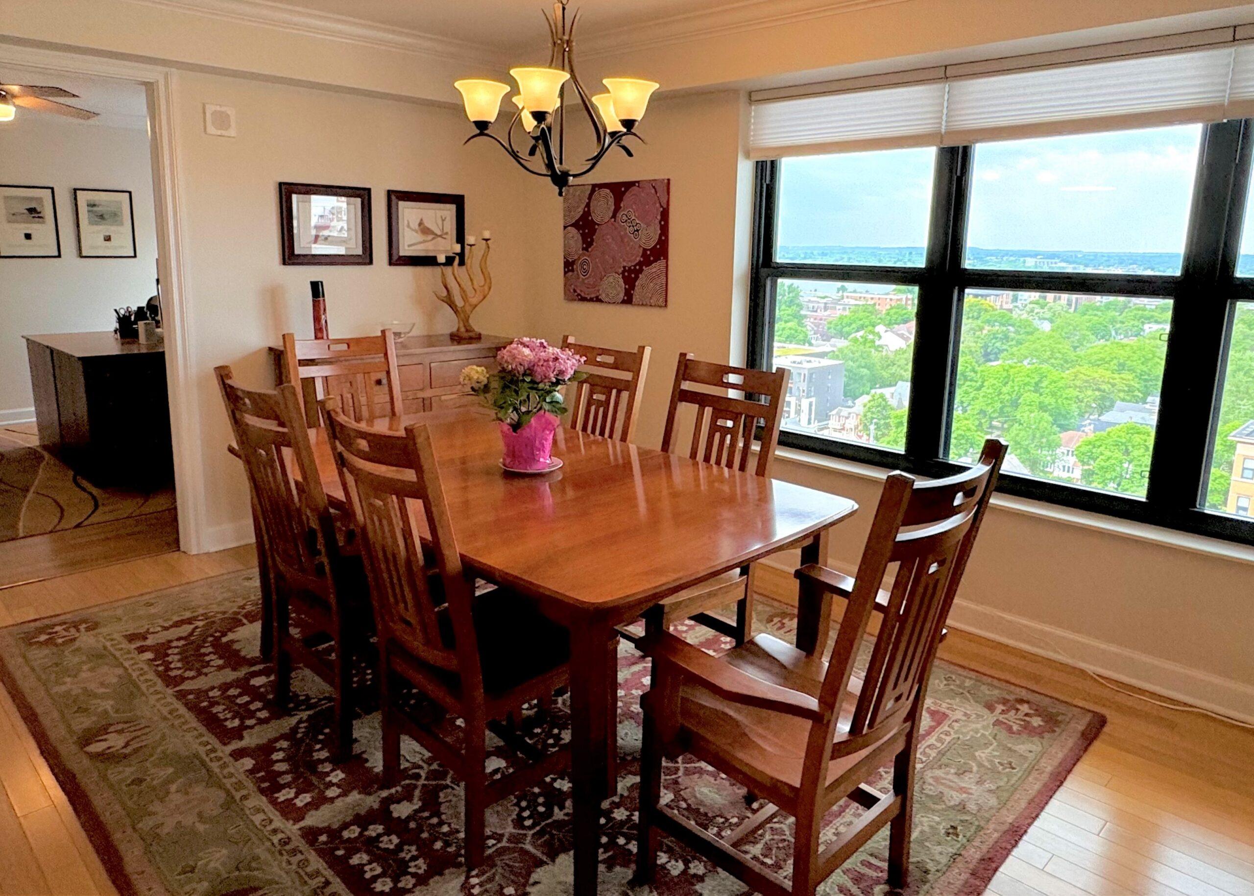 A dining room in the Washington floor plan.