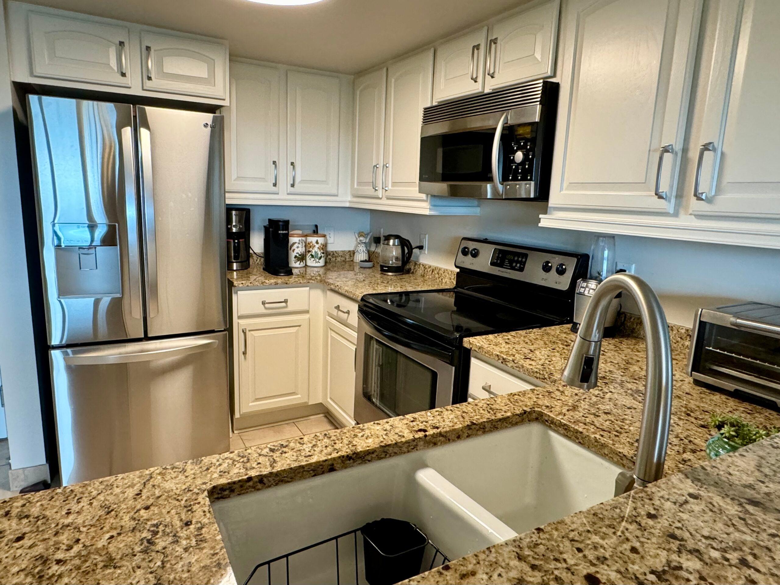 A kitchen in the in the Washington floor plan.