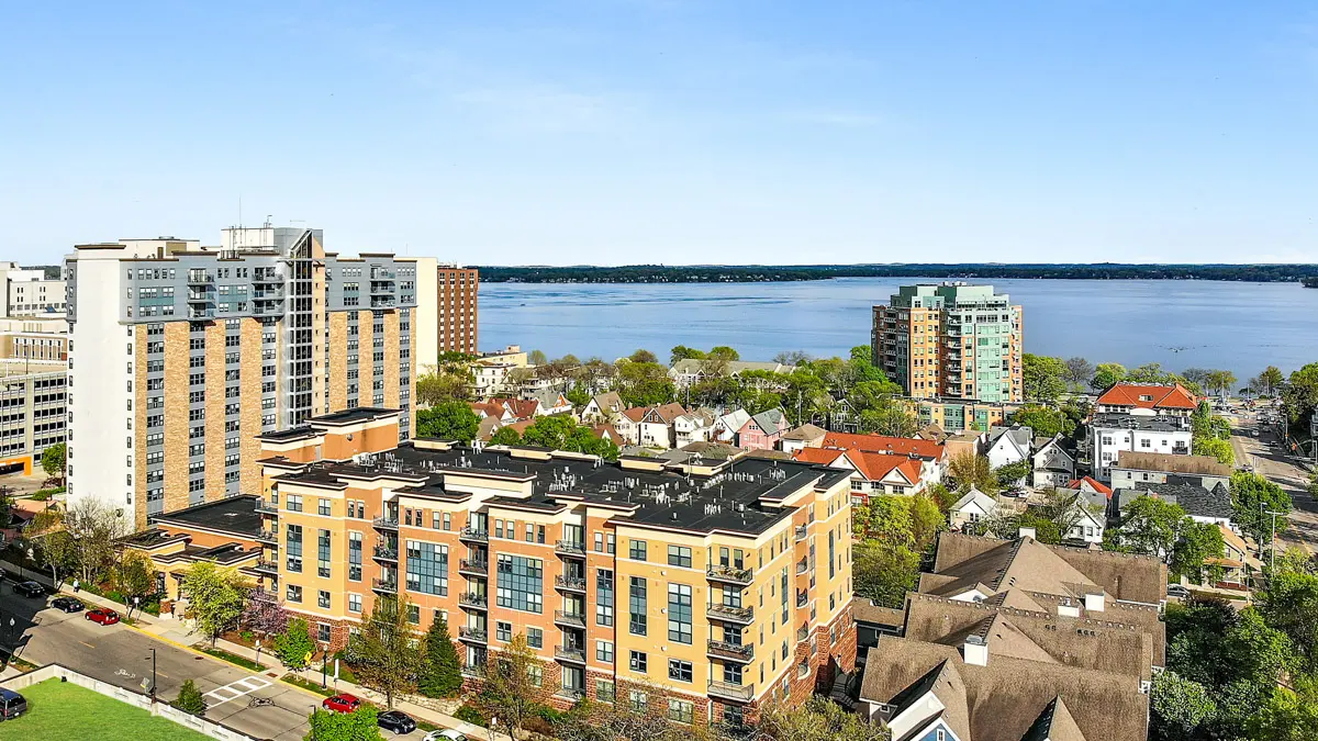 Aerial shot of the Capital Lakes community.
