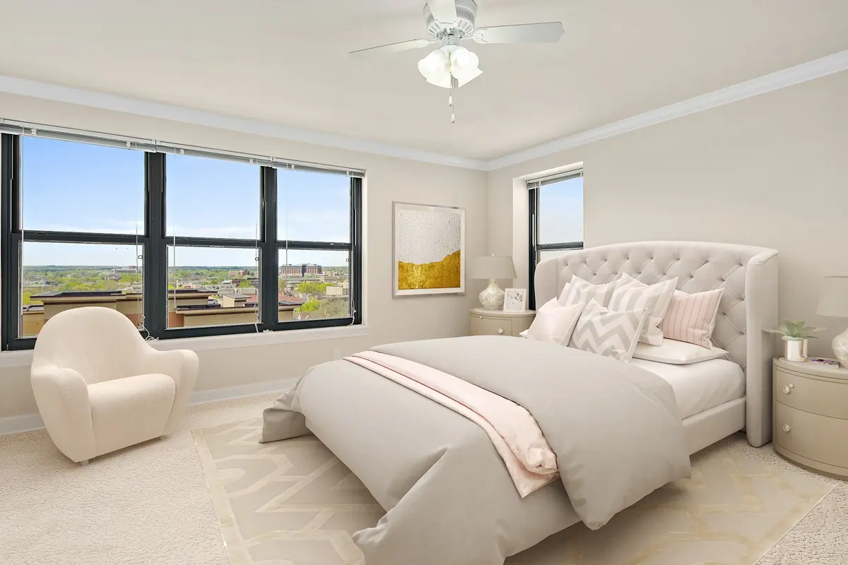 Image of a bedroom in a Capitol Lakes residence.